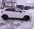 Белый Мицубиси АСХ, объемом двигателя 1.8 л и пробегом 209 тыс. км за 9900 $, фото 6 на Automoto.ua