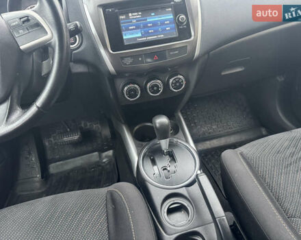 Білий Міцубісі АСХ, об'ємом двигуна 1.8 л та пробігом 113 тис. км за 10800 $, фото 22 на Automoto.ua