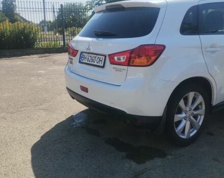 Белый Мицубиси АСХ, объемом двигателя 2 л и пробегом 124 тыс. км за 11500 $, фото 5 на Automoto.ua