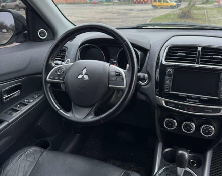 Белый Мицубиси АСХ, объемом двигателя 2.27 л и пробегом 152 тыс. км за 14500 $, фото 18 на Automoto.ua