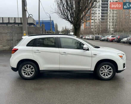 Білий Міцубісі АСХ, об'ємом двигуна 1.8 л та пробігом 113 тис. км за 10800 $, фото 4 на Automoto.ua