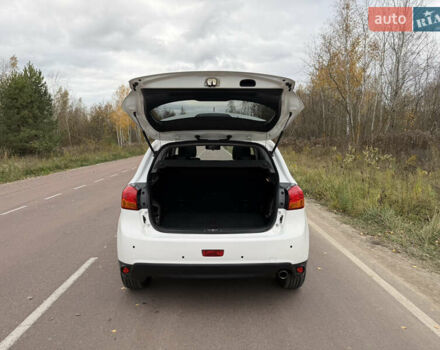 Мицубиси АСХ 2014 в Киеве на Automoto.ua Белый Мицубиси АСХ, объемом двигателя 2.2 л и пробегом 244 тыс. км за 12899 $, фото 20 на Automoto.ua
