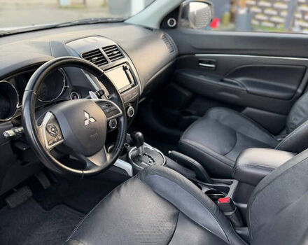 Белый Мицубиси АСХ, объемом двигателя 2.27 л и пробегом 245 тыс. км за 11950 $, фото 8 на Automoto.ua