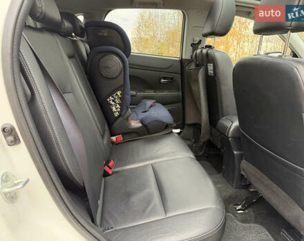 Мицубиси АСХ 2014 в Киеве на Automoto.ua Белый Мицубиси АСХ, объемом двигателя 2.2 л и пробегом 244 тыс. км за 12899 $, фото 23 на Automoto.ua