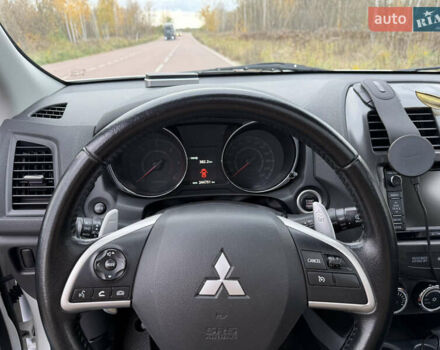 Мицубиси АСХ 2014 в Киеве на Automoto.ua Белый Мицубиси АСХ, объемом двигателя 2.2 л и пробегом 244 тыс. км за 12899 $, фото 32 на Automoto.ua