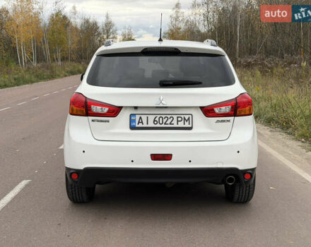 Мицубиси АСХ 2014 в Киеве на Automoto.ua Белый Мицубиси АСХ, объемом двигателя 2.2 л и пробегом 244 тыс. км за 12899 $, фото 12 на Automoto.ua