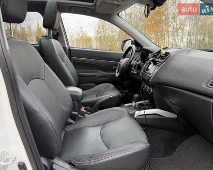 Мицубиси АСХ 2014 в Киеве на Automoto.ua Белый Мицубиси АСХ, объемом двигателя 2.2 л и пробегом 244 тыс. км за 12899 $, фото 25 на Automoto.ua