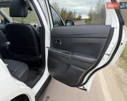 Мицубиси АСХ 2014 в Киеве на Automoto.ua Белый Мицубиси АСХ, объемом двигателя 2.2 л и пробегом 244 тыс. км за 12899 $, фото 22 на Automoto.ua