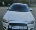 Белый Мицубиси АСХ, объемом двигателя 1.8 л и пробегом 205 тыс. км за 12500 $, фото 5 на Automoto.ua