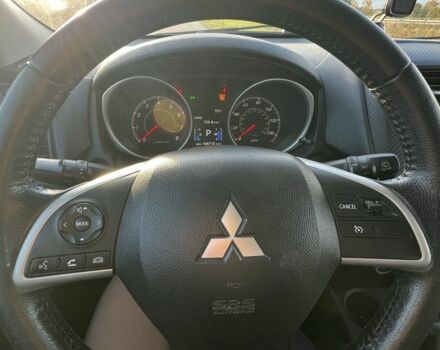 Белый Мицубиси АСХ, объемом двигателя 2 л и пробегом 168 тыс. км за 11200 $, фото 3 на Automoto.ua