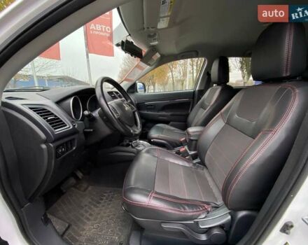 Білий Міцубісі АСХ, об'ємом двигуна 2.4 л та пробігом 95 тис. км за 10900 $, фото 9 на Automoto.ua