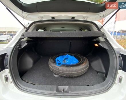 Білий Міцубісі АСХ, об'ємом двигуна 2.4 л та пробігом 95 тис. км за 10900 $, фото 21 на Automoto.ua