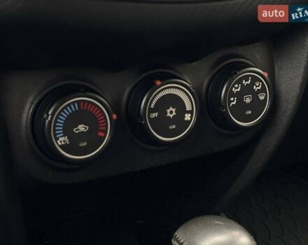 Білий Міцубісі АСХ, об'ємом двигуна 2.4 л та пробігом 95 тис. км за 10900 $, фото 17 на Automoto.ua