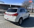 Белый Мицубиси АСХ, объемом двигателя 2.3 л и пробегом 190 тыс. км за 12980 $, фото 7 на Automoto.ua