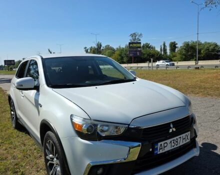 Білий Міцубісі АСХ, об'ємом двигуна 2 л та пробігом 107 тис. км за 12800 $, фото 3 на Automoto.ua