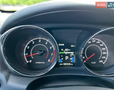 Белый Мицубиси АСХ, объемом двигателя 2 л и пробегом 85 тыс. км за 18000 $, фото 3 на Automoto.ua