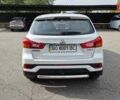 Белый Мицубиси АСХ, объемом двигателя 1.59 л и пробегом 67 тыс. км за 16000 $, фото 1 на Automoto.ua