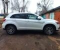 Белый Мицубиси АСХ, объемом двигателя 2 л и пробегом 45 тыс. км за 13999 $, фото 5 на Automoto.ua