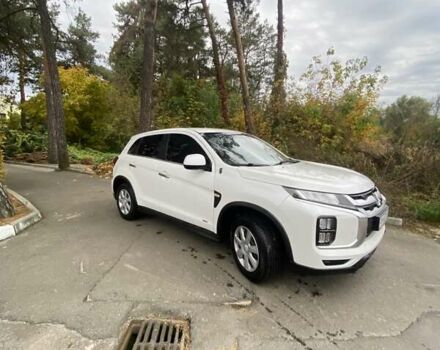 Белый Мицубиси АСХ, объемом двигателя 1.59 л и пробегом 85 тыс. км за 17200 $, фото 10 на Automoto.ua