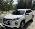 Белый Мицубиси АСХ, объемом двигателя 2 л и пробегом 112 тыс. км за 16300 $, фото 4 на Automoto.ua