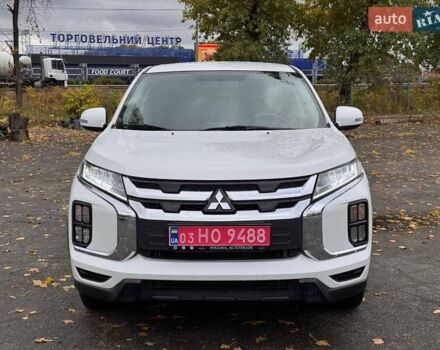 Білий Міцубісі АСХ, об'ємом двигуна 2.4 л та пробігом 136 тис. км за 17500 $, фото 10 на Automoto.ua