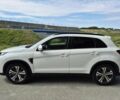 Белый Мицубиси АСХ, объемом двигателя 2 л и пробегом 14 тыс. км за 14800 $, фото 3 на Automoto.ua