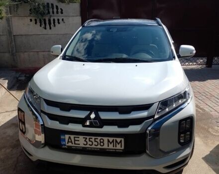 Белый Мицубиси АСХ, объемом двигателя 2 л и пробегом 25 тыс. км за 22000 $, фото 3 на Automoto.ua