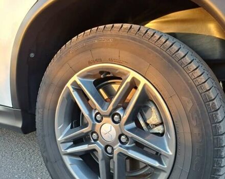 Белый Мицубиси АСХ, объемом двигателя 1.6 л и пробегом 61 тыс. км за 17300 $, фото 29 на Automoto.ua