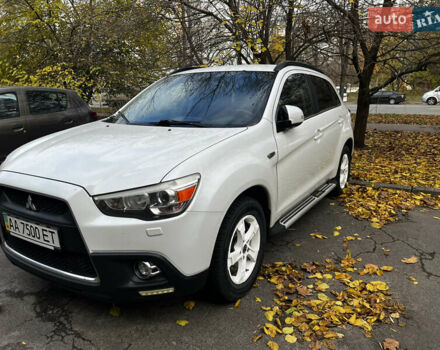 Білий Міцубісі АСХ, об'ємом двигуна 2 л та пробігом 277 тис. км за 8800 $, фото 1 на Automoto.ua
