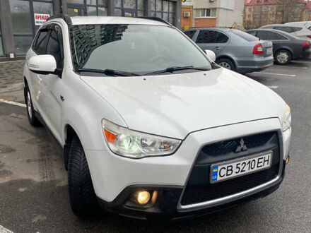 Белый Мицубиси АСХ, объемом двигателя 1.8 л и пробегом 149 тыс. км за 9599 $, фото 1 на Automoto.ua
