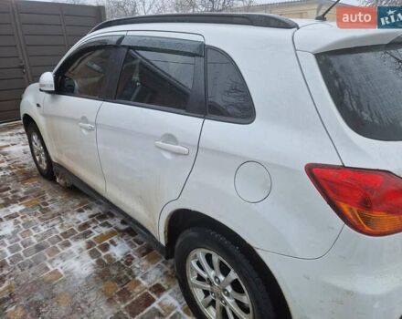 Белый Мицубиси АСХ, объемом двигателя 1.8 л и пробегом 165 тыс. км за 8800 $, фото 1 на Automoto.ua