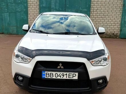 Белый Мицубиси АСХ, объемом двигателя 1.6 л и пробегом 155 тыс. км за 9500 $, фото 1 на Automoto.ua