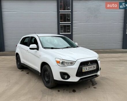Белый Мицубиси АСХ, объемом двигателя 1.8 л и пробегом 180 тыс. км за 4750 $, фото 1 на Automoto.ua