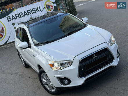 Мицубиси АСХ 2013 в Одессе на Automoto.ua Белый Мицубиси АСХ, объемом двигателя 2 л и пробегом 116 тыс. км за 14200 $, фото 1 на Automoto.ua