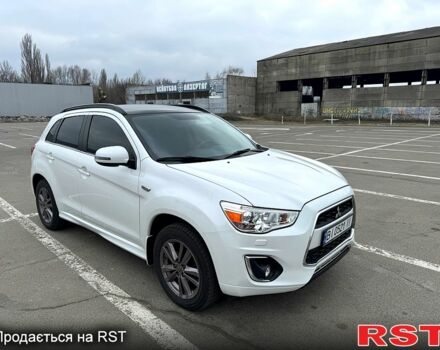 Белый Мицубиси АСХ, объемом двигателя 2.3 л и пробегом 0 тыс. км за 13900 $, фото 1 на Automoto.ua