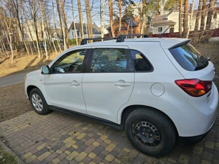 Мицубиси АСХ 2013 в Броварах на Automoto.ua Белый Мицубиси АСХ, объемом двигателя 1.6 л и пробегом 245 тыс. км за 7500 $, фото 1 на Automoto.ua