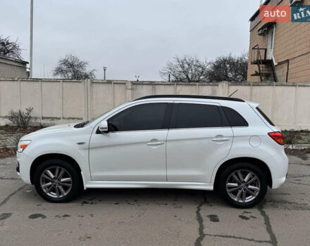 Білий Міцубісі АСХ, об'ємом двигуна 2.27 л та пробігом 152 тис. км за 14500 $, фото 1 на Automoto.ua