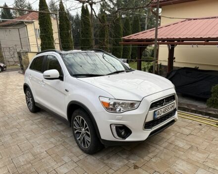 Белый Мицубиси АСХ, объемом двигателя 2.3 л и пробегом 150 тыс. км за 14900 $, фото 1 на Automoto.ua