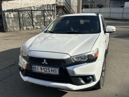 Міцубісі АСХ 2016 у Києві на Automoto.ua Білий Міцубісі АСХ, об'ємом двигуна 2.4 л та пробігом 208 тис. км за 13000 $, фото 1 на Automoto.ua