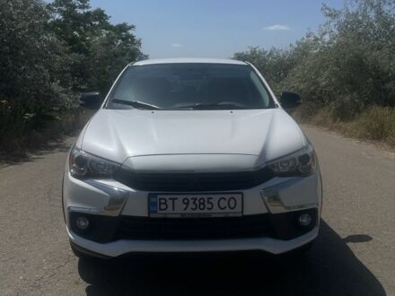 Мицубиси АСХ 2017 в Одессе на Automoto.ua Белый Мицубиси АСХ, объемом двигателя 2 л и пробегом 110 тыс. км за 17550 $, фото 1 на Automoto.ua