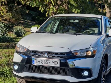 Міцубісі АСХ 2018 у Одесі на Automoto.ua Білий Міцубісі АСХ, об'ємом двигуна 2 л та пробігом 53 тис. км за 13800 $, фото 1 на Automoto.ua