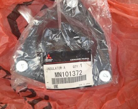 Черный Мицубиси АСХ, объемом двигателя 2 л и пробегом 210 тыс. км за 7500 $, фото 4 на Automoto.ua