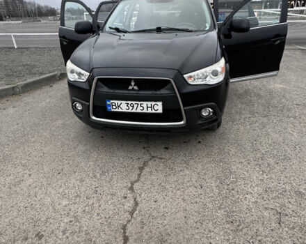Черный Мицубиси АСХ, объемом двигателя 1.8 л и пробегом 265 тыс. км за 8900 $, фото 2 на Automoto.ua