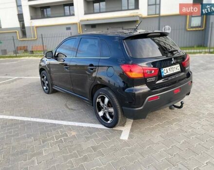 Черный Мицубиси АСХ, объемом двигателя 1.8 л и пробегом 283 тыс. км за 10500 $, фото 11 на Automoto.ua