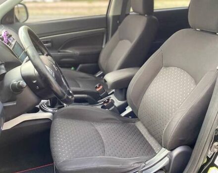 Черный Мицубиси АСХ, объемом двигателя 1.8 л и пробегом 283 тыс. км за 10500 $, фото 17 на Automoto.ua