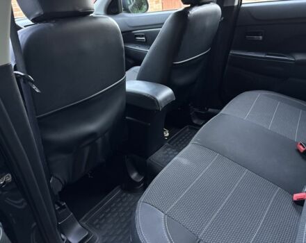 Мицубиси АСХ 2010 в Ромнах на Automoto.ua Черный Мицубиси АСХ, объемом двигателя 1.6 л и пробегом 142 тыс. км за 10199 $, фото 12 на Automoto.ua