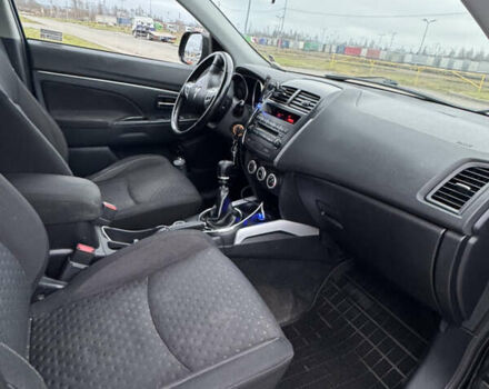 Черный Мицубиси АСХ, объемом двигателя 1.8 л и пробегом 265 тыс. км за 8900 $, фото 19 на Automoto.ua