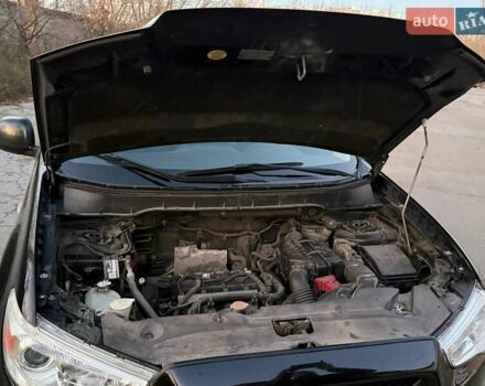 Черный Мицубиси АСХ, объемом двигателя 1.59 л и пробегом 203 тыс. км за 9600 $, фото 5 на Automoto.ua