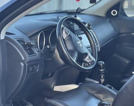 Чорний Міцубісі АСХ, об'ємом двигуна 1.8 л та пробігом 276 тис. км за 10400 $, фото 9 на Automoto.ua