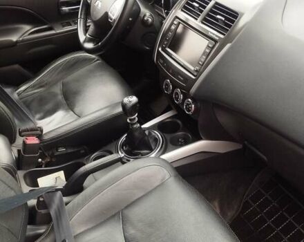 Черный Мицубиси АСХ, объемом двигателя 1.8 л и пробегом 246 тыс. км за 10500 $, фото 12 на Automoto.ua